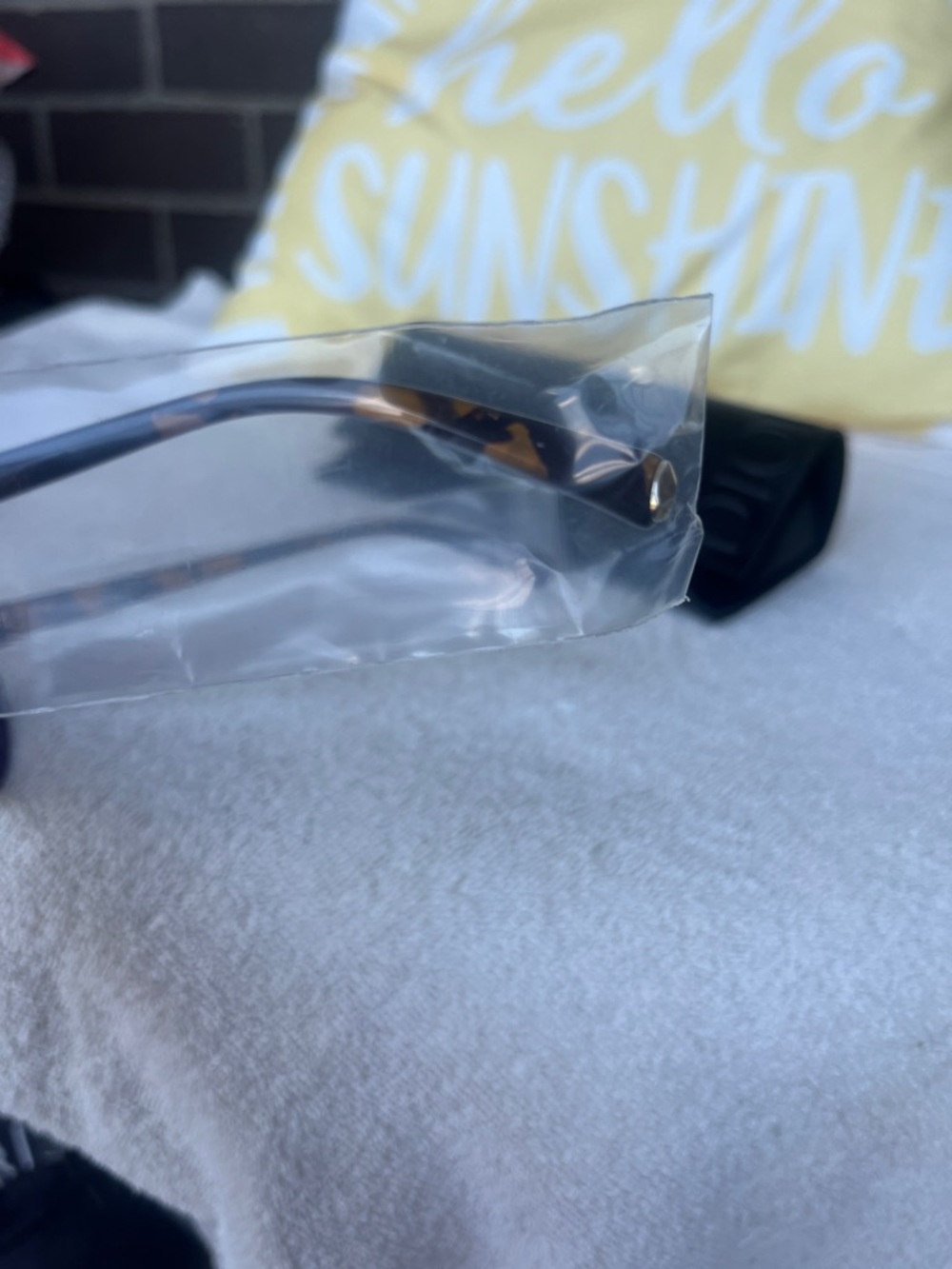 Dior Women’s Sunglasses, New with Case - Picture 8 of 12